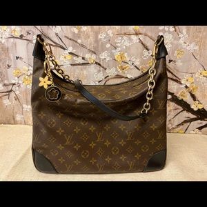 VINTAGE AUTHENTIC Louis Vuitton Boulogne 35